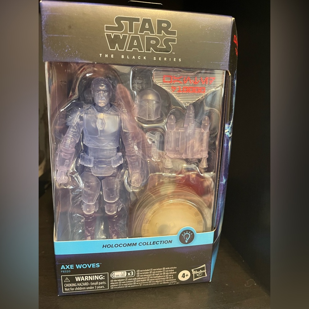 Star Wars Holocomm Collection Axe Woves Figure - Purple and Gold